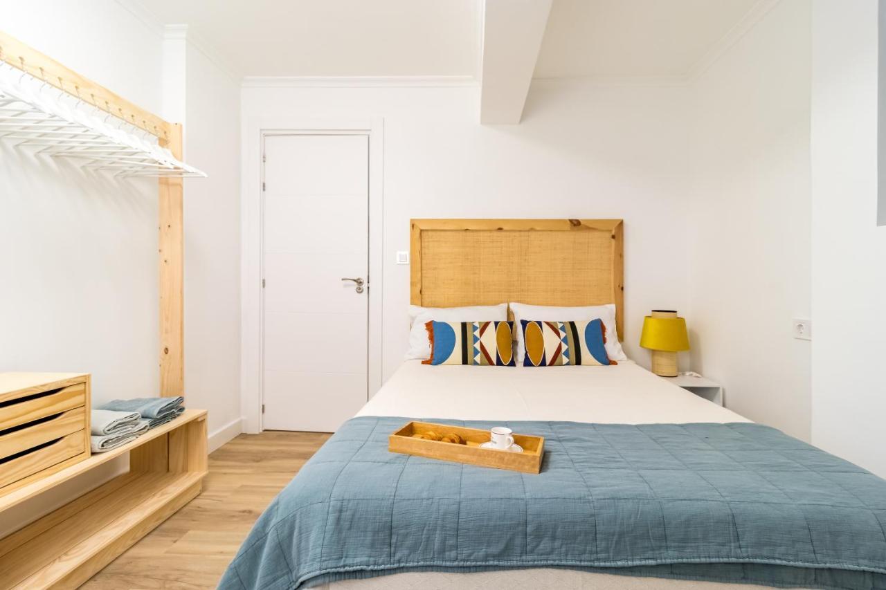 Apartamento Recien Reformado Plaza Del Ayuntamiento Santander Bagian luar foto